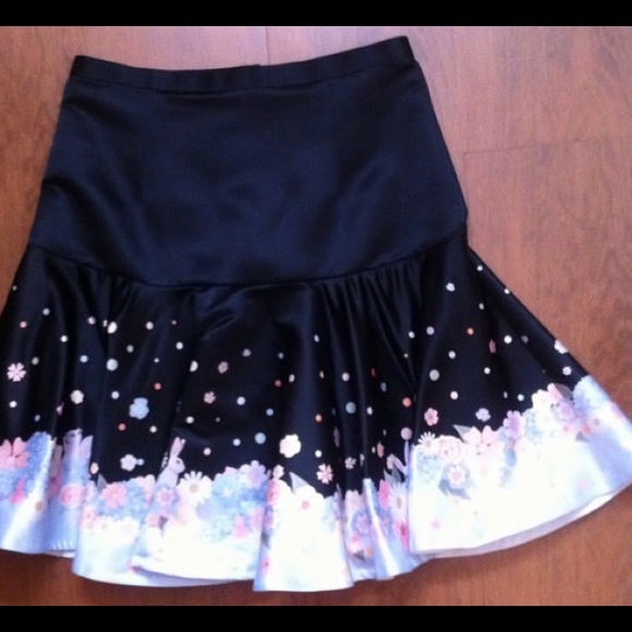 Wila limited edition skirt - Picture 1 of 6